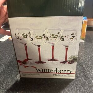 Beautiful stem holiday wine glasses